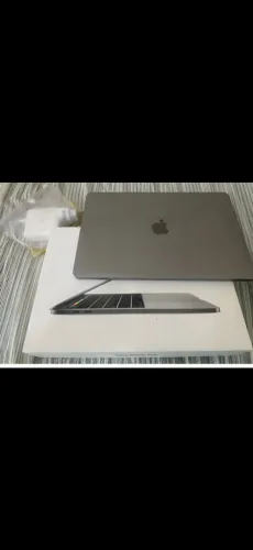 Vendo Macbook Pro 2017
