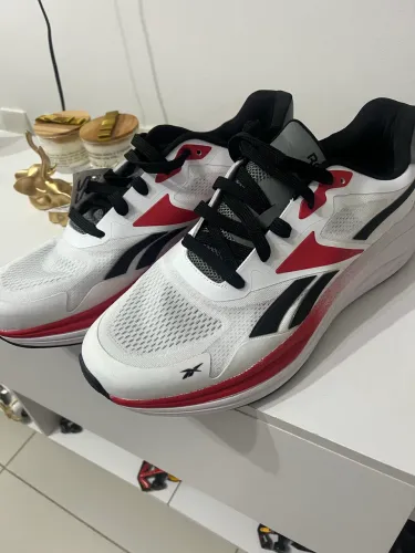 Tênis Reebok