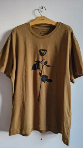 Camiseta bordada Osklen 