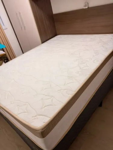 Cama box baú casal com colchão