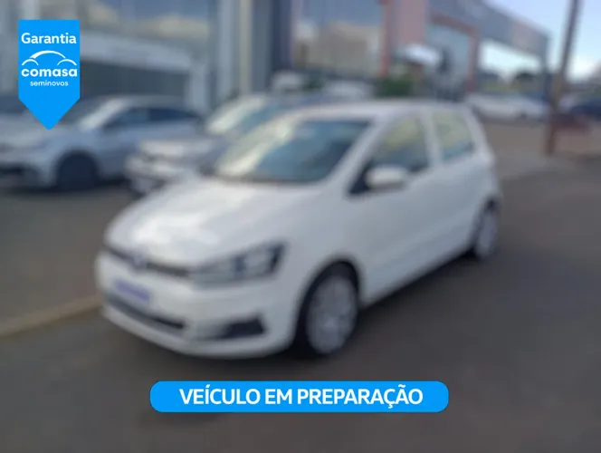 Volkswagen Fox Trendline 1.0 Flex 12V 5P 2016
