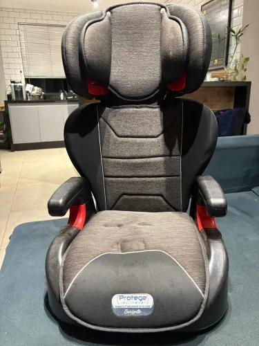 Cadeira para Carro Burigotto Protege Reclinável 15-36 kg