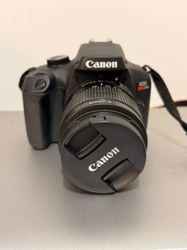 Câmera Canon Eos Rebel T100 Com Lente Ef-s 18-55mm Preto (Usado)