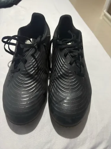 Tênis de Futsal Adidas