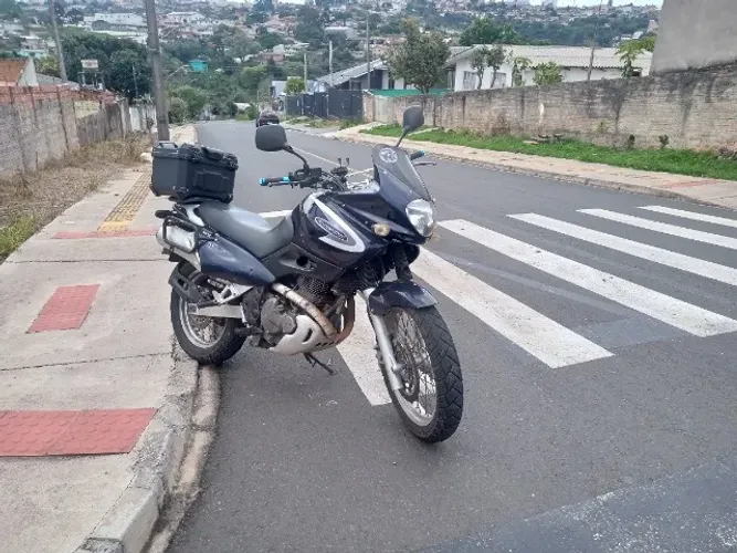 Suzuki frewind 650