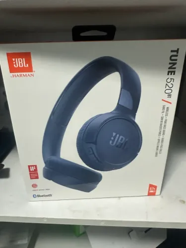 Fone sem fio JBL Tune 520bt