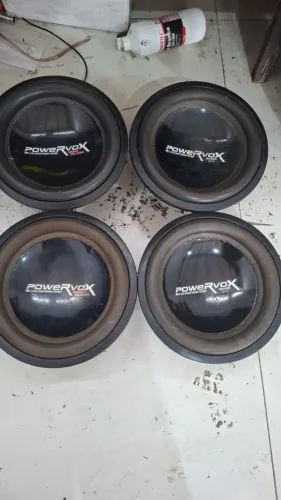 Vende se auto falante power Xozs sub de 600