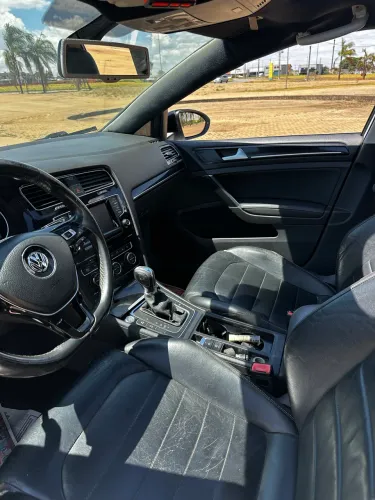 Volkswagen Golf Highline 1.4 TSI 140cv Aut. 2014