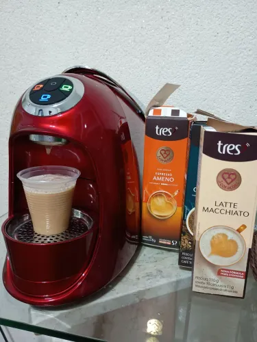 Máquina de Café MultiBebidas Versa Automática TRES Corações
