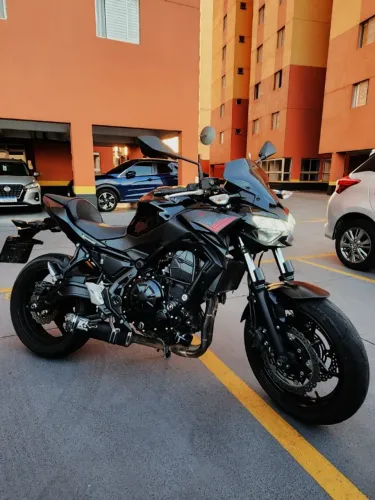 Kawasaki Z 650 2021 UNICO DONO [EM PERFEITO ESTADO]