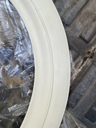 Banda faixa branca fusca kombi pneu aro 14 marca: old car