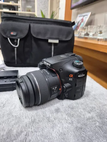 Câmera Sony Alpha DSLR SLT A65 