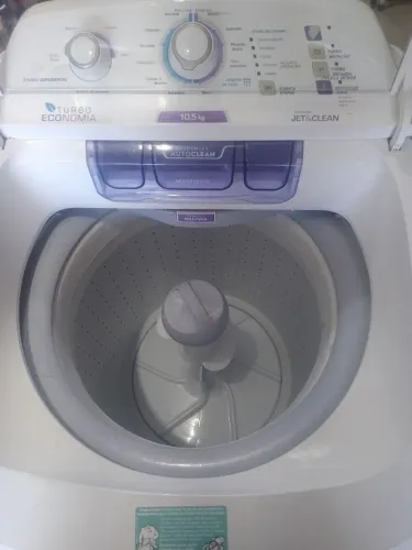 Máquina de lavar 11 kg
