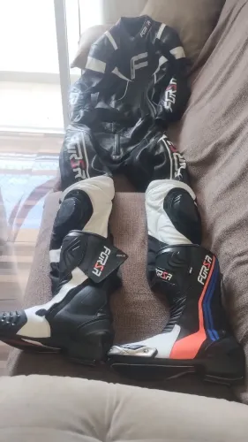 Roupa de moto forsa com bota 