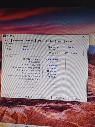 i5 8400 e 4gb de ram ddr4