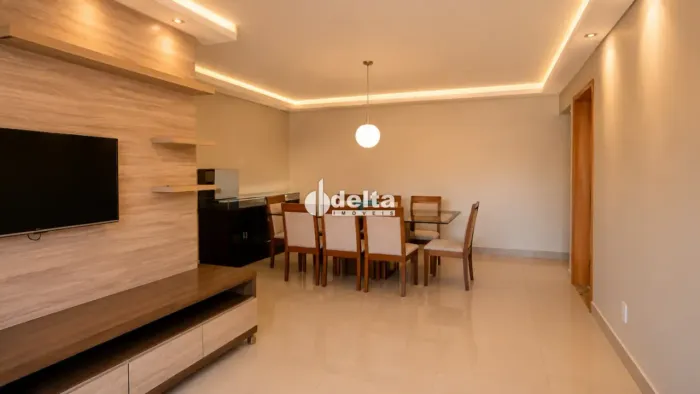 Apartamento com 3 quarto sendo 1 suíte disponível para venda no bairro Saraiva em Uberlând