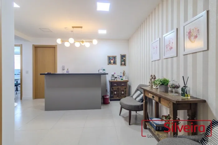 CONSULTÓRIO 100% MOBILIADO NO MEDPLEX PARA VENDA E ALUGUEL NO BAIRRO SANTANA, EM PORTO ALE