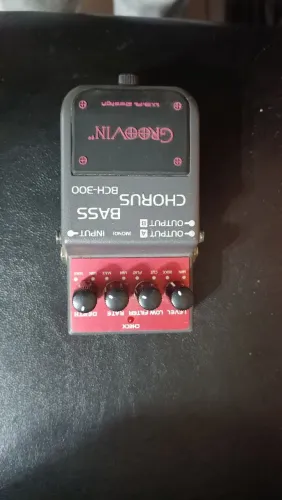 Pedal Chorus Bass Bch- 300