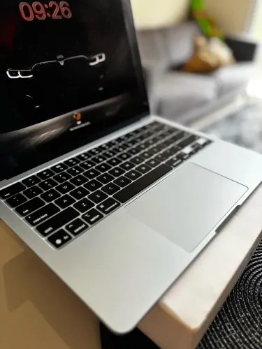 Macbook air m4 16gb 256gb