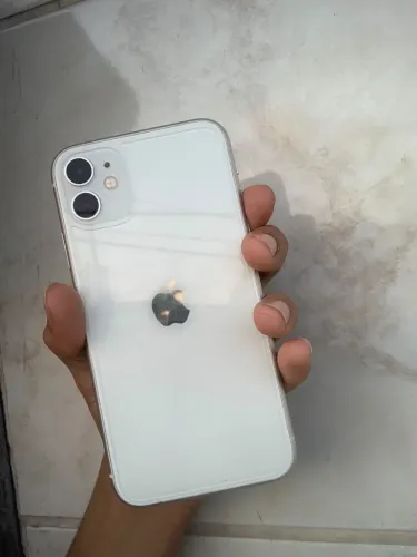 IPHONE 11 BRANCO