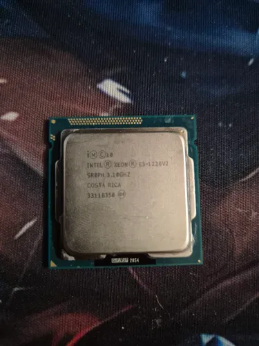 Processadores Intel Xeon e Celeron