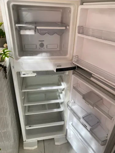 Geladeira Brastemp frost free