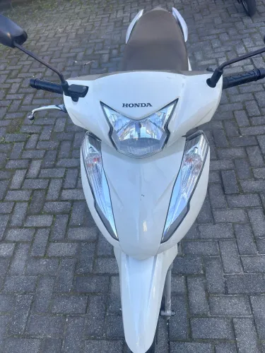 Moto Biz