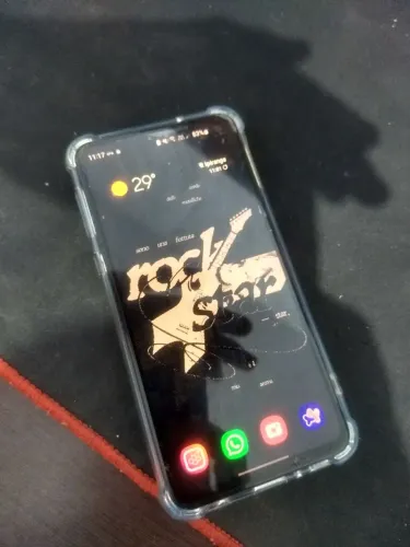 Samsung S10e