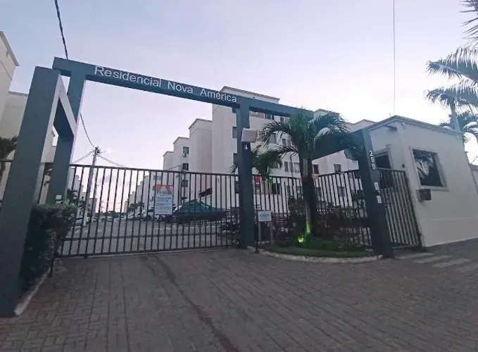 Apartamento Térreo à Venda no Condomínio Reserva Nova América 2/4. 