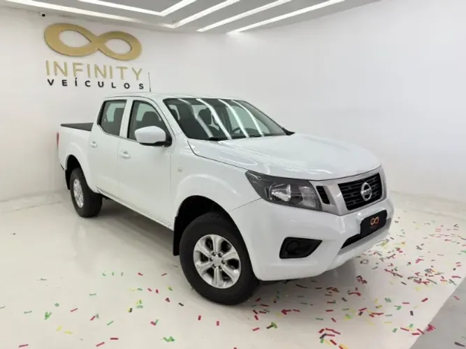 Nissan Frontier S CD 4X4 2.3 TB Diesel Mec. 2022