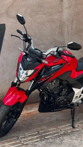CB 300f Twister