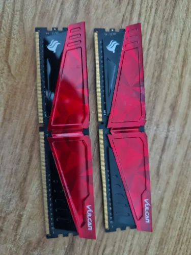 Memória RAM T Force vulcan 16Gb (2x8gb) 3000Mhz