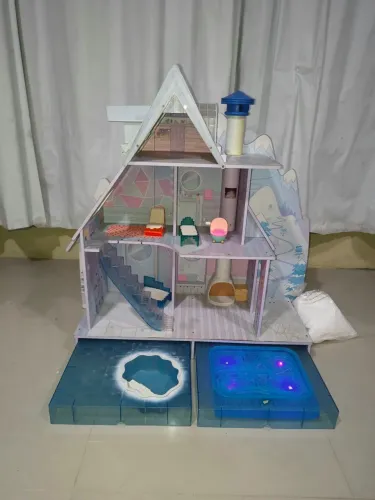 Casa da boneca Lol surprise de frio