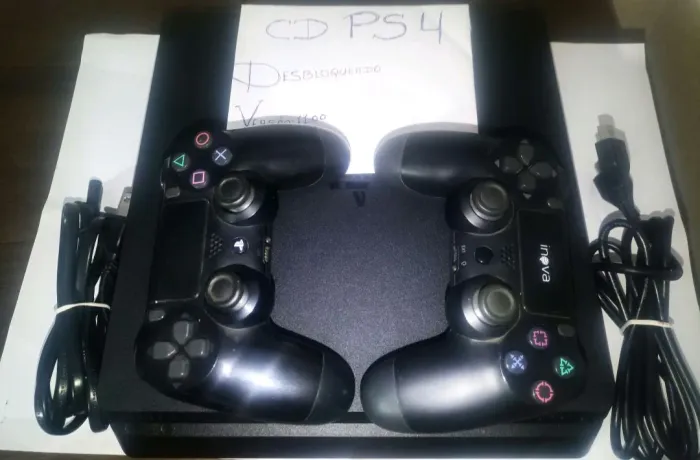 PLAYSTATION 4 D.E.S.B.L.O.Q.U.E.A.D.O