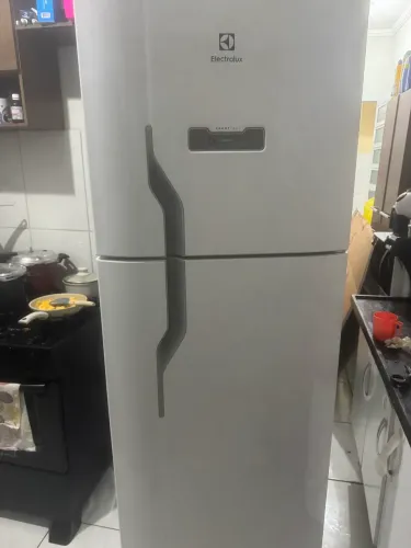 Geladeira Electrolux Frost Free Duplex 371L DFN41 Branca - Excelente Estado