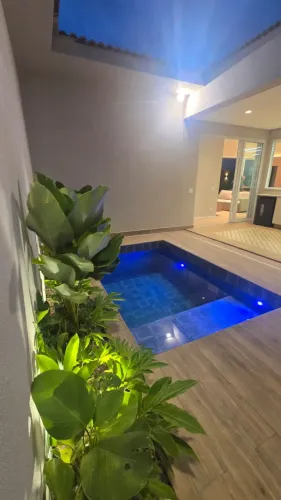 Casa à venda no condomínio Residencial Villa de León I em Piratininga -SP.