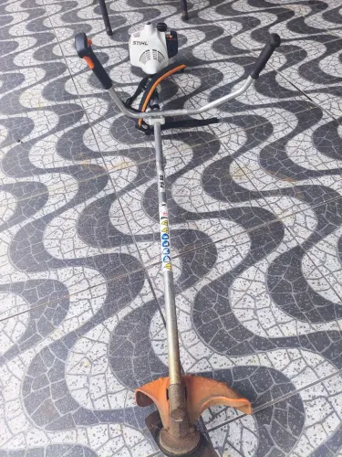 Vendo roçadeira Stihl