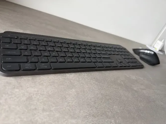 Kit Teclado e Mouse Sem Fio MX Keys S, Bluetooth ou Receptor Logi Bolt