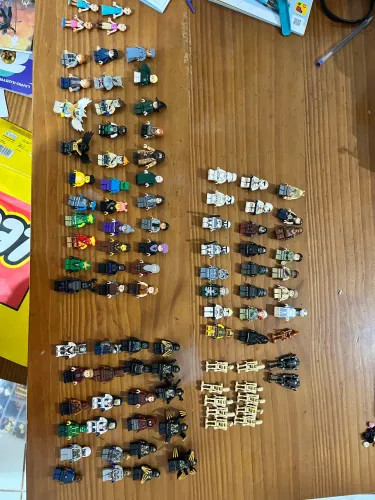 Lote de lego minifiguras variadas