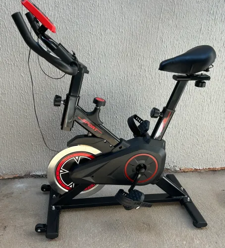 Bicicleta ergométrica spinning