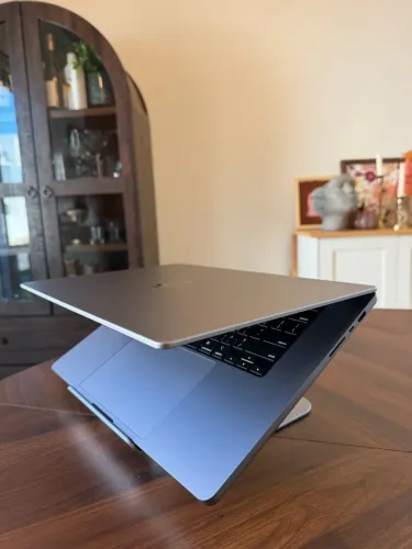 MacBook Pro 16 M1 Max 64GB 1TB Impecável Bateria 100% + Brinde Teclado e Mouse Apple