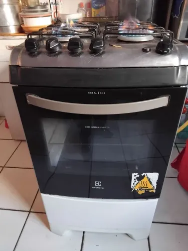 Fogão 4 bocas