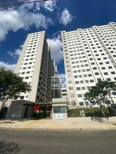 Apartamento com 2 dormitórios para alugar, 47 m² por R$ 2.457,50/mês - Jardim Ipaussurama 