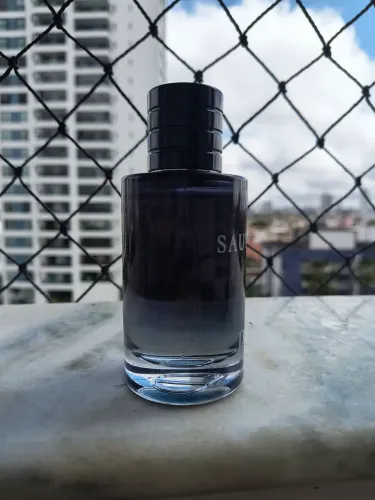 SAUVAGE 