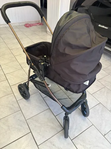 Carrinho bebê + bebê conforto + Base P/carro Galzerano