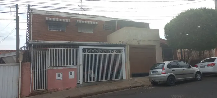 Casa+Sobr+ Salão Com p/ venda A/C 307 m2 com 6 quartos na V.Xavier, já estão todos alugad
