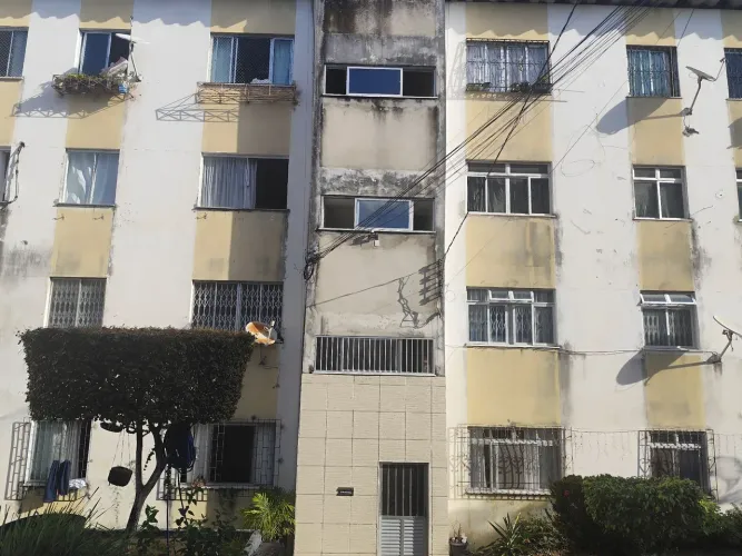 Alugo apartamento 3/4 no Resgate