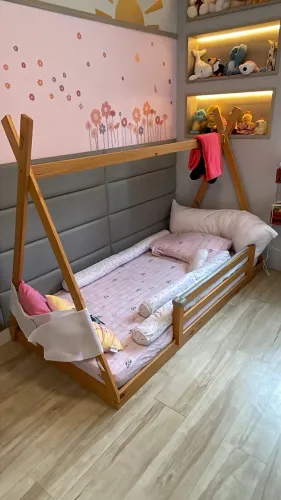 Cama montessoriana + proteção lateral - madeira pinus