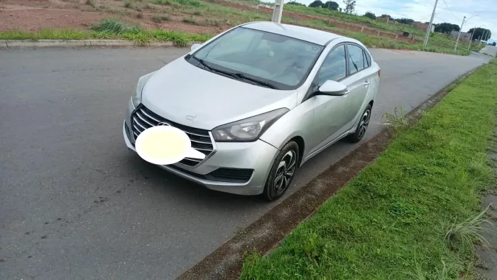 Hyundai HB20S C.plus/c.style1.0 Flex 12V Mec. 4P 2016