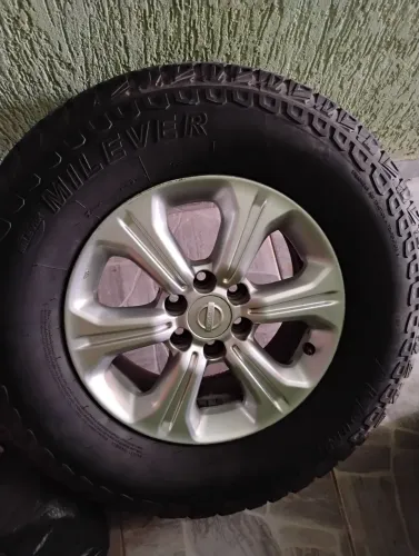 Roda aro 16 frontier com pneu zero!